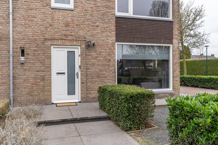 Foto 30 van Tuinstraat 58