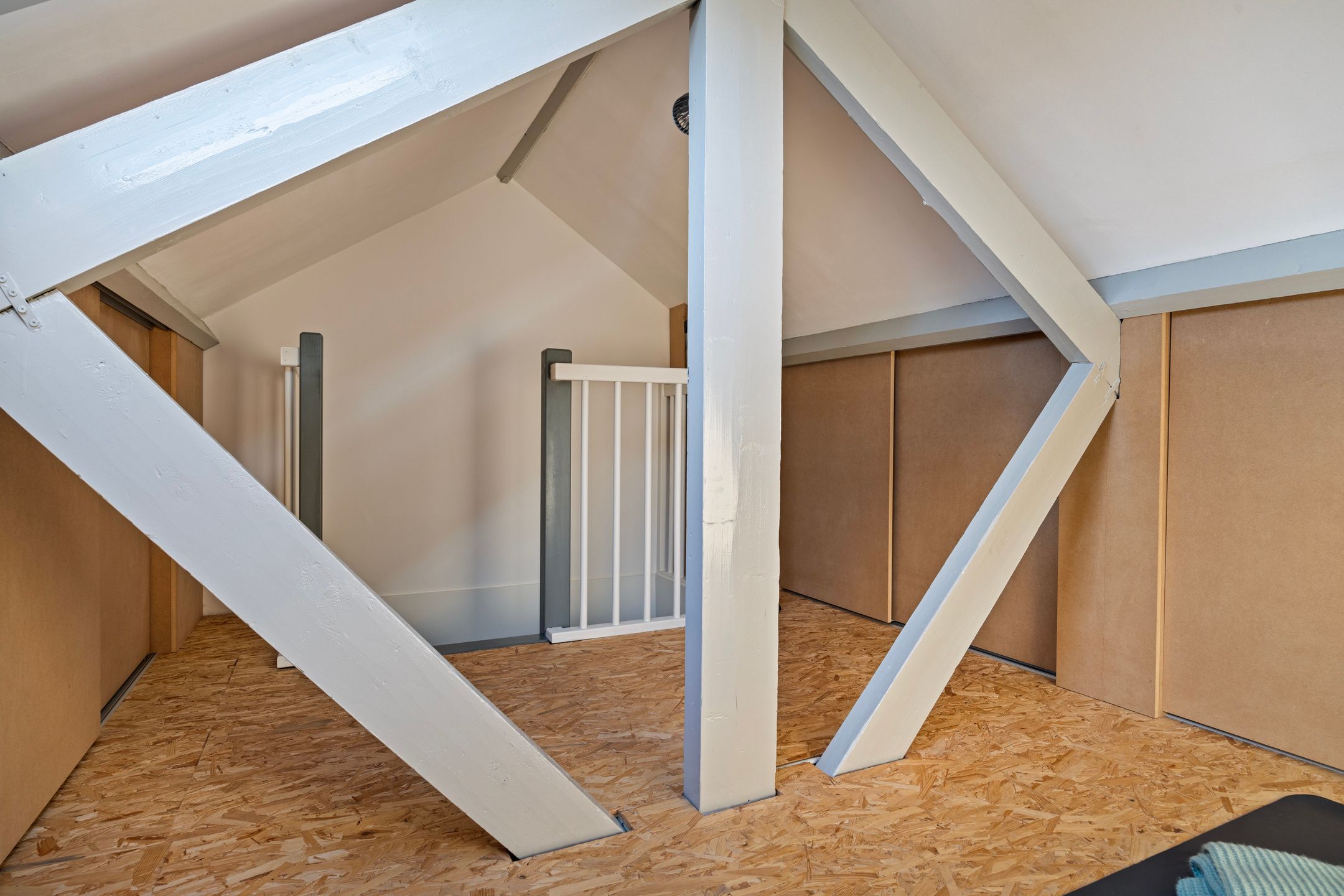 Foto 33 van Van Hogendorpstraat 12