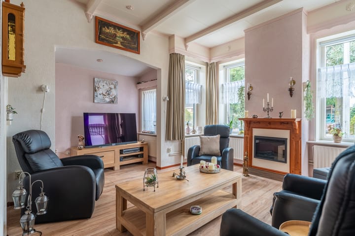 Foto 12 van Stationsstraat 93