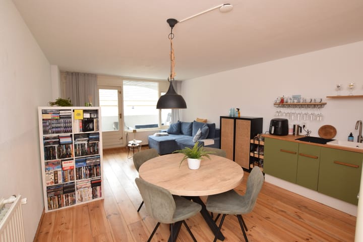 Foto 2 van Dr Erensstraat 48