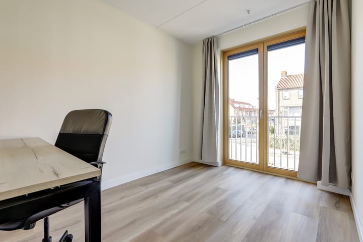 Foto 15 van Patersweg 42