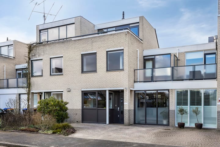 Foto 2 van Steenoven 11