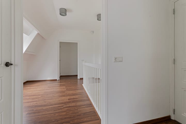 Photo 22 of Oranjestraat 42