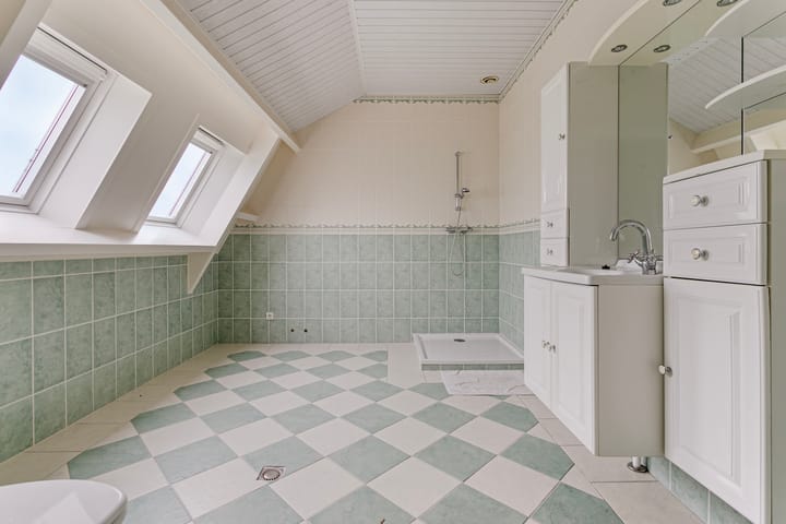 Photo 25 of Oranjestraat 42