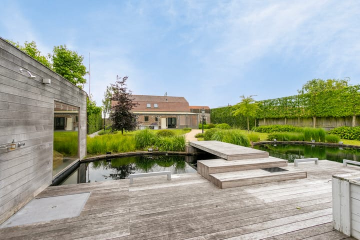 Photo 30 of Oranjestraat 42