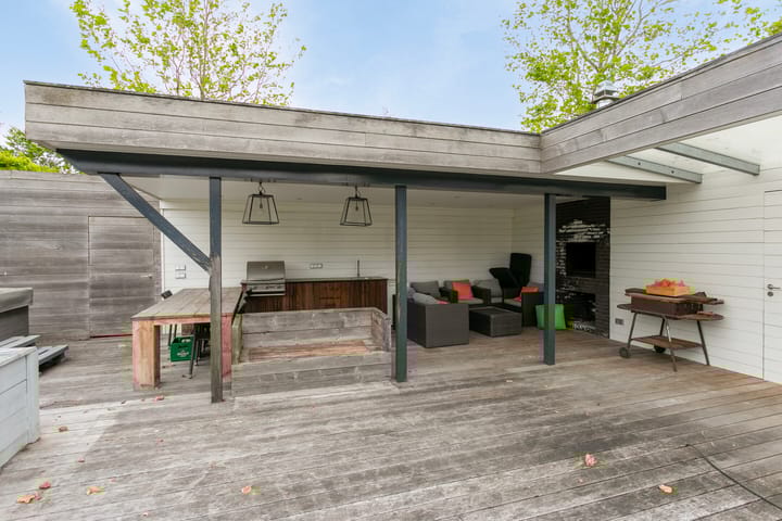 Photo 38 of Oranjestraat 42