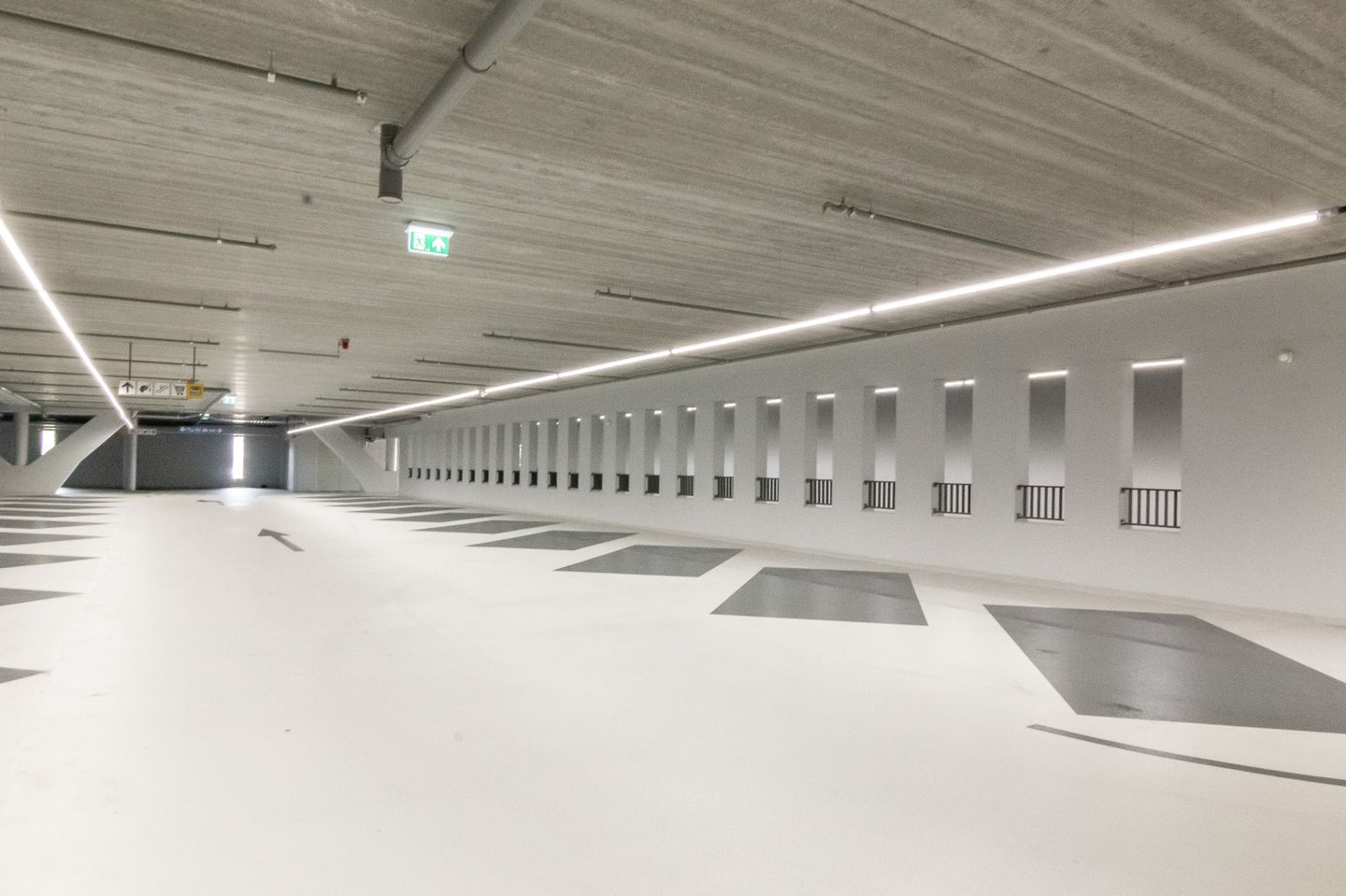 Foto 29 van Simon v Slingerlandtstraat 4-E