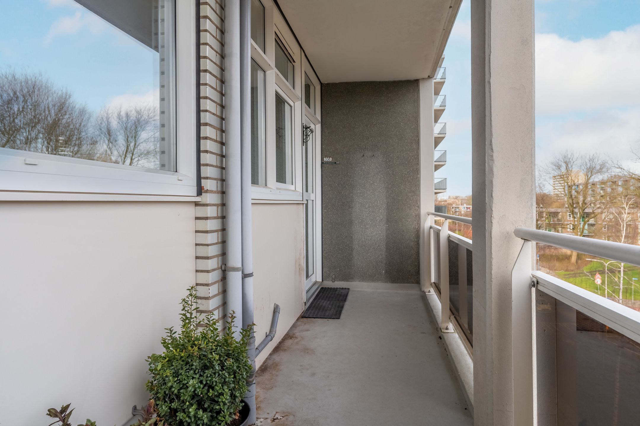 Photo 21 of Van Heuven Goedhartlaan 338