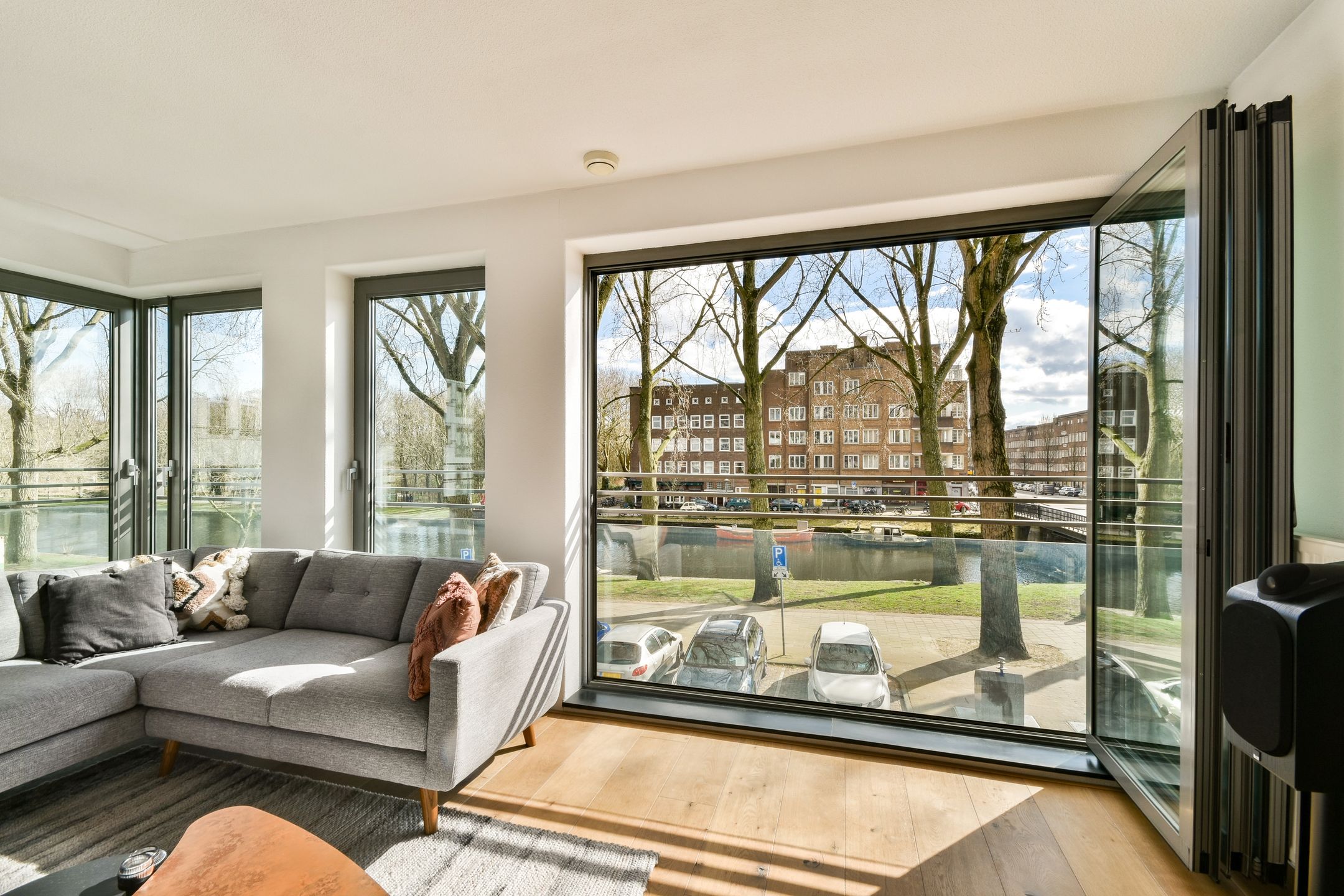 Foto 6 van Hoofdweg 460