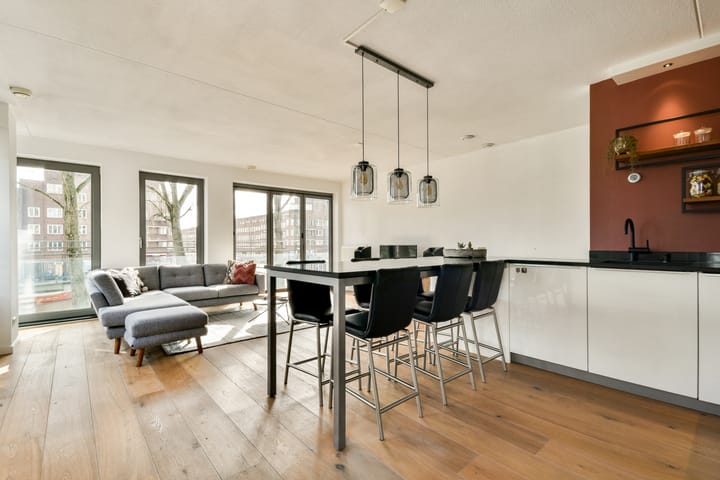 Foto 10 van Hoofdweg 460