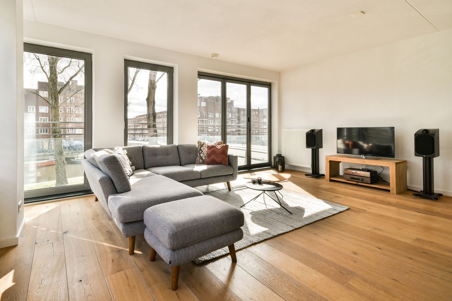 Foto 4 van Hoofdweg 460