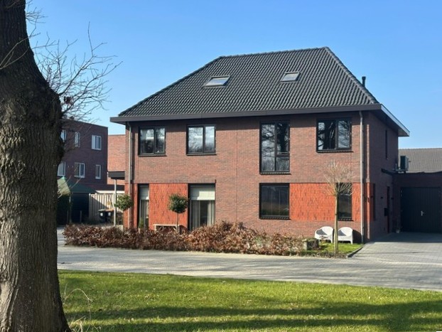 Bekijk foto van Kamperfoeliewal 11