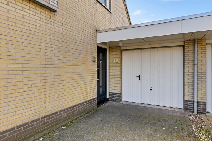 Photo 6 of Baronesse de Vos van Steenwijksingel 46