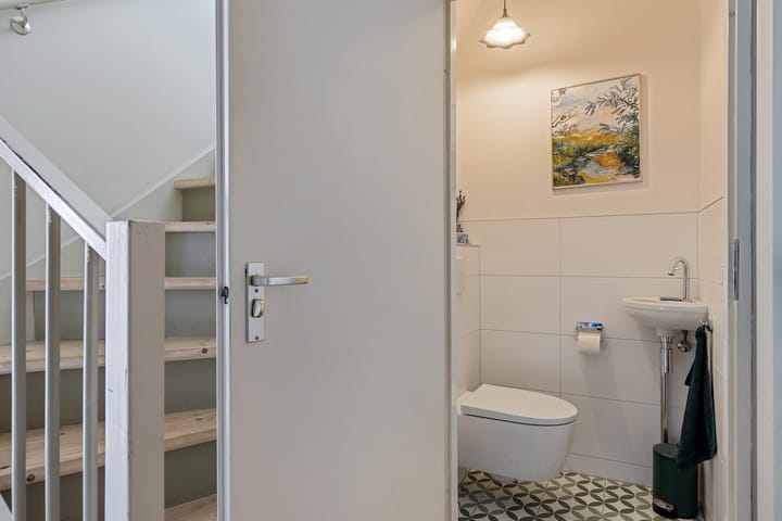 Photo 10 of Baronesse de Vos van Steenwijksingel 46