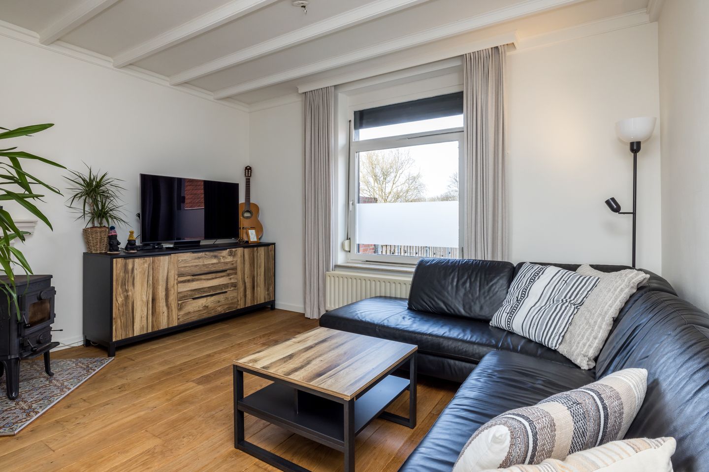 Photo 4 of Achterstraat 10