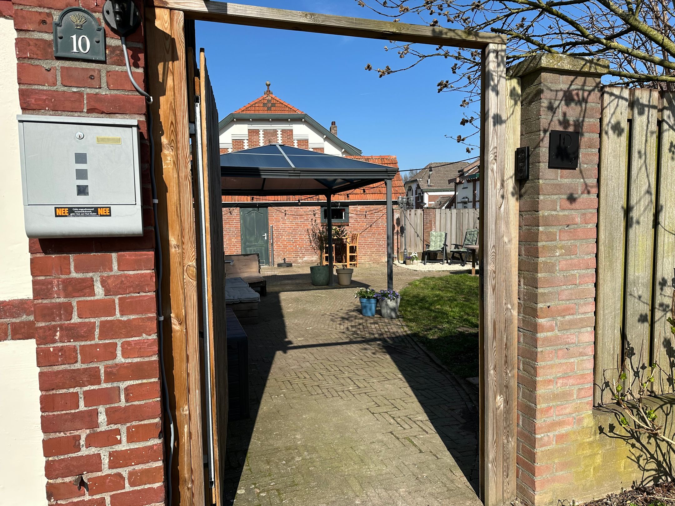 Photo 21 of Achterstraat 10