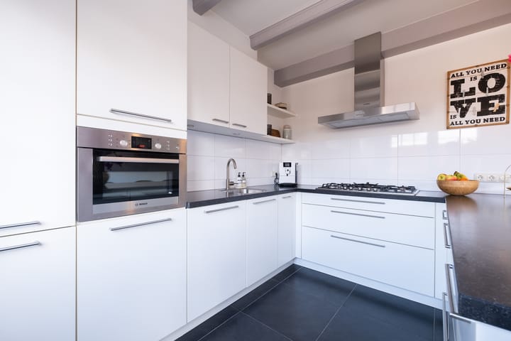 Photo 9 of van Duivenvoordestraat 39