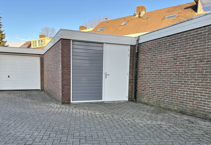 Photo 31 of van Duivenvoordestraat 39