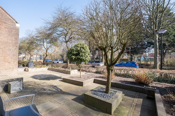 Photo 35 of van Duivenvoordestraat 39