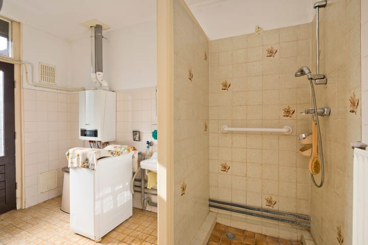 Foto 23 van Benedendorpsweg 204