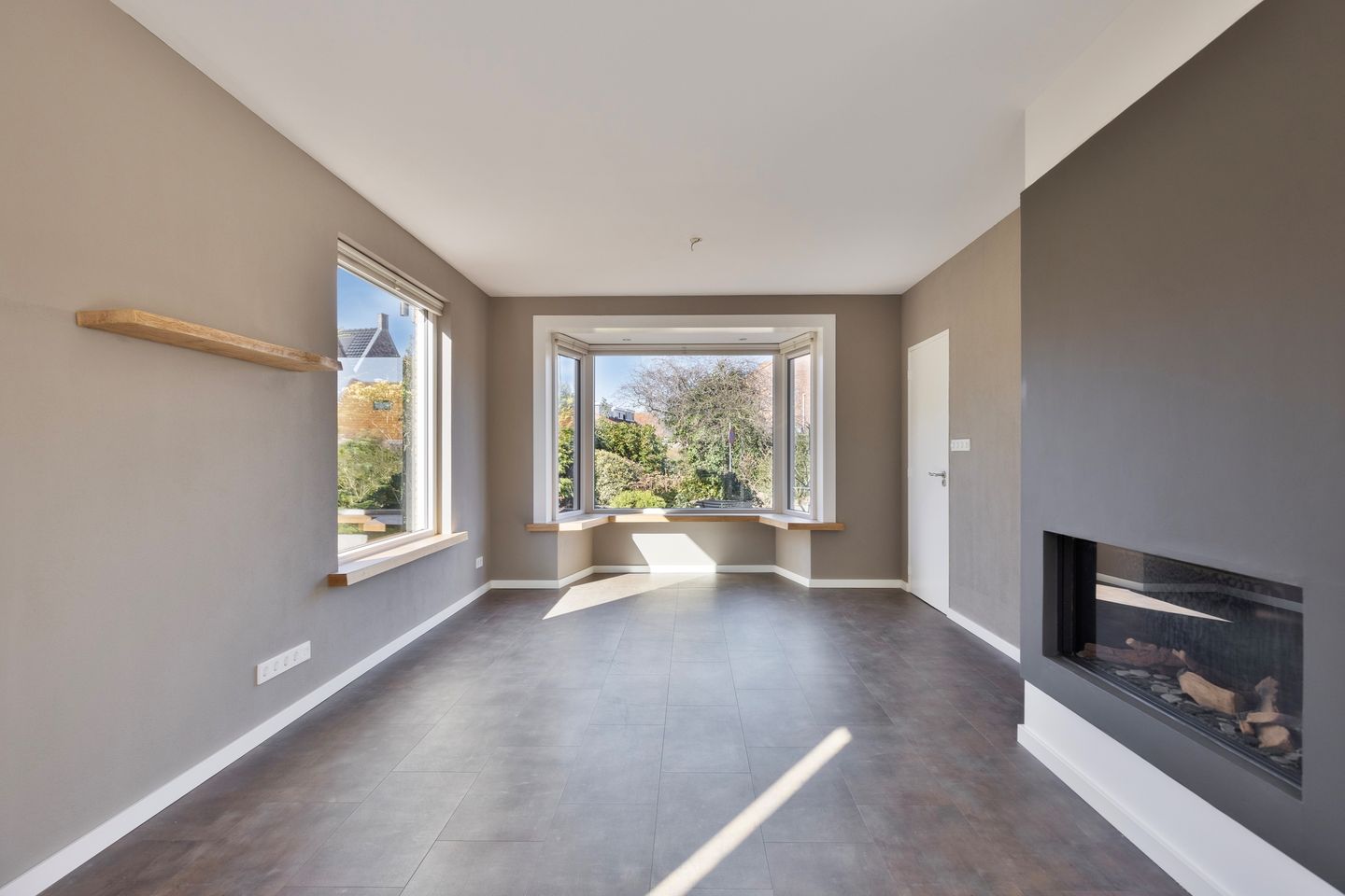 Foto 10 van De Ruyterstraat 2