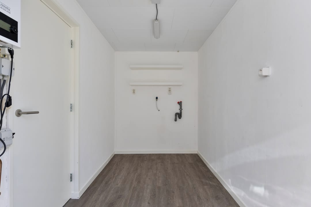 Foto 28 van De Ruyterstraat 2