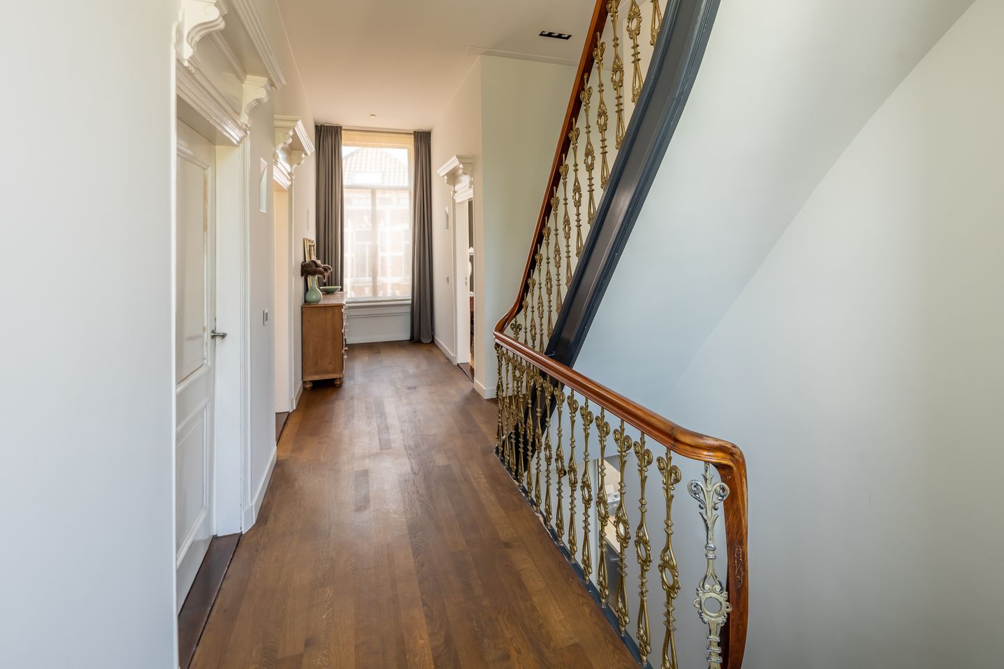 Foto 25 van Raadhuisstraat 25