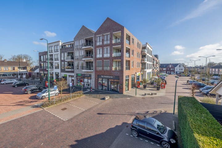 Foto 24 van Koning Willem-Alexanderplein 18