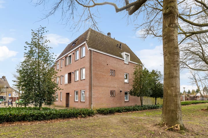 Foto 16 van Hazestraat 6-C