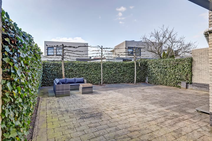 Foto 34 van Burgemeester Bongaartslaan 35