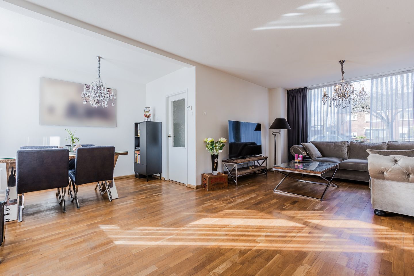 Foto 10 van Abdis van Thornstraat 63