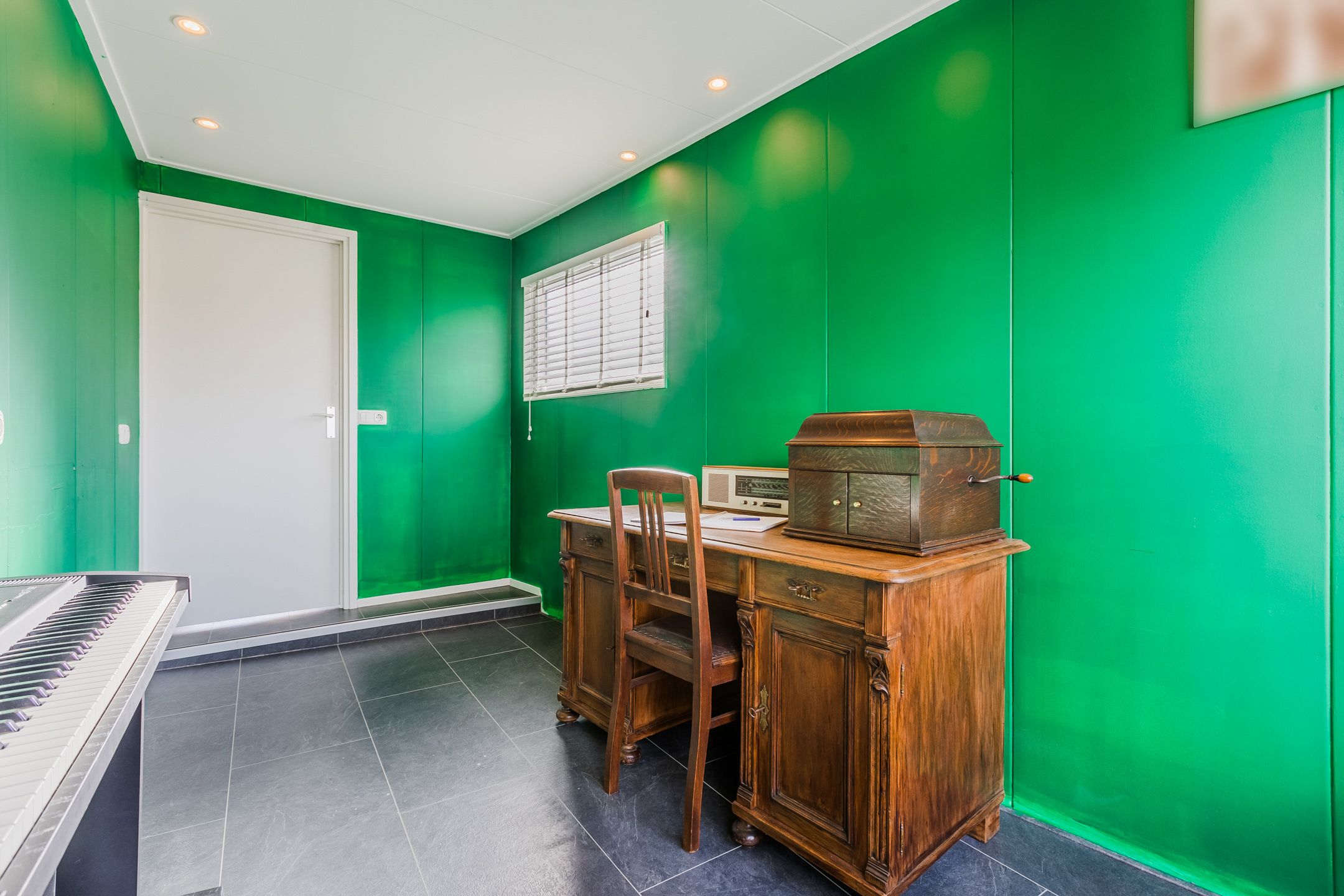 Foto 18 van Abdis van Thornstraat 63