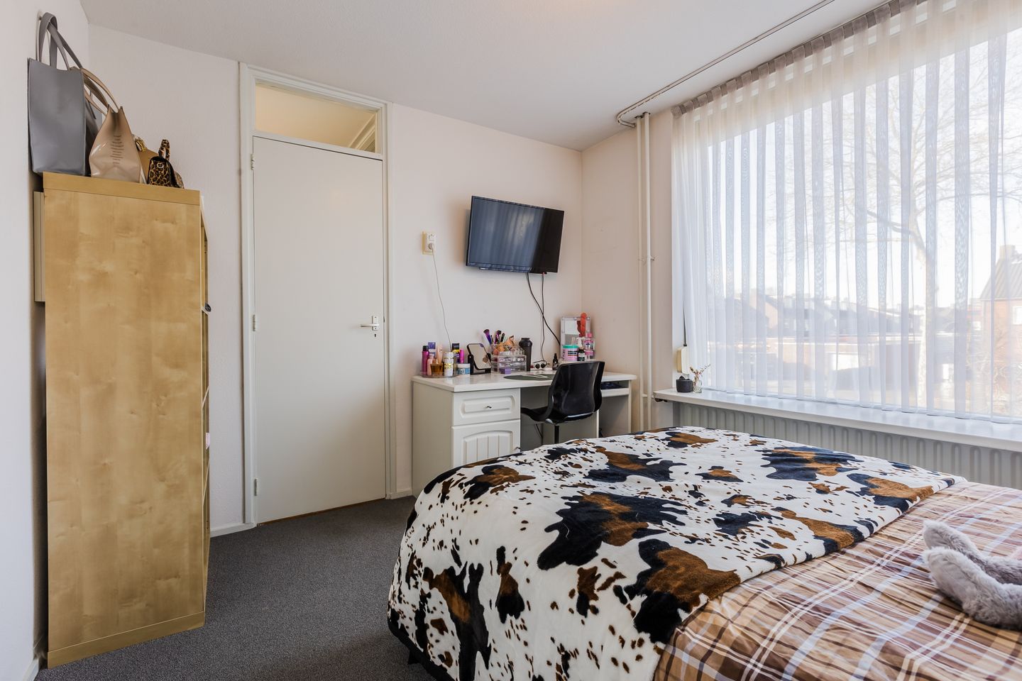 Foto 29 van Abdis van Thornstraat 63