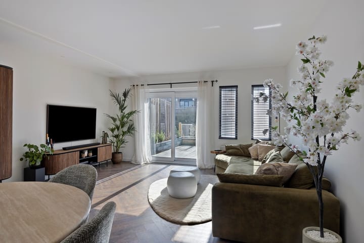 Foto 1 van Libellendans 9