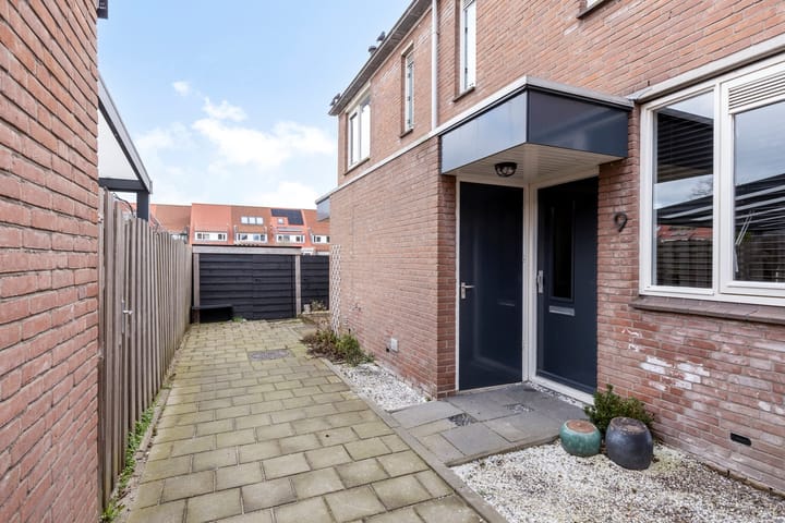 Foto 7 van Libellendans 9