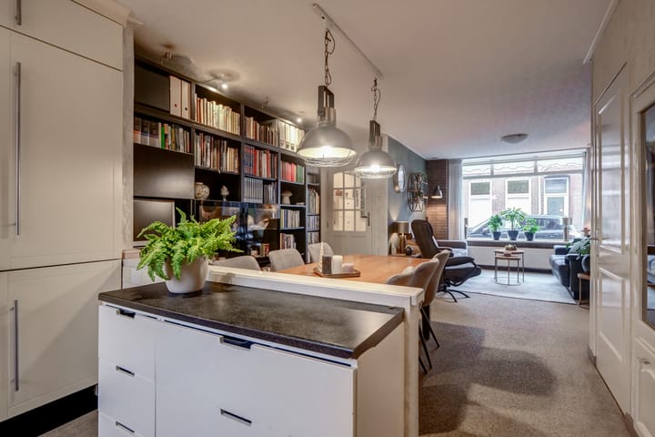 Foto 10 van Jan in 't Veltstraat 29