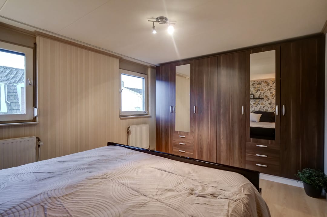 Photo 23 of Jan in 't Veltstraat 29