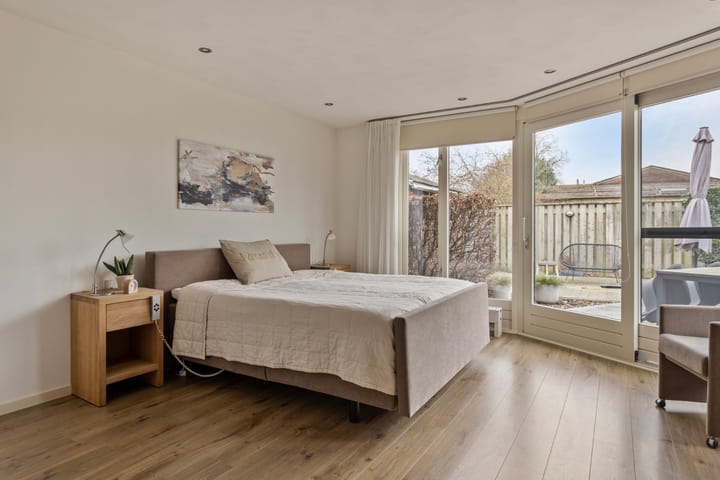 Foto 14 van Looierijstraat 5