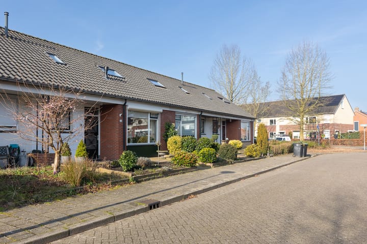 Foto 39 van John F. Kennedylaan 16