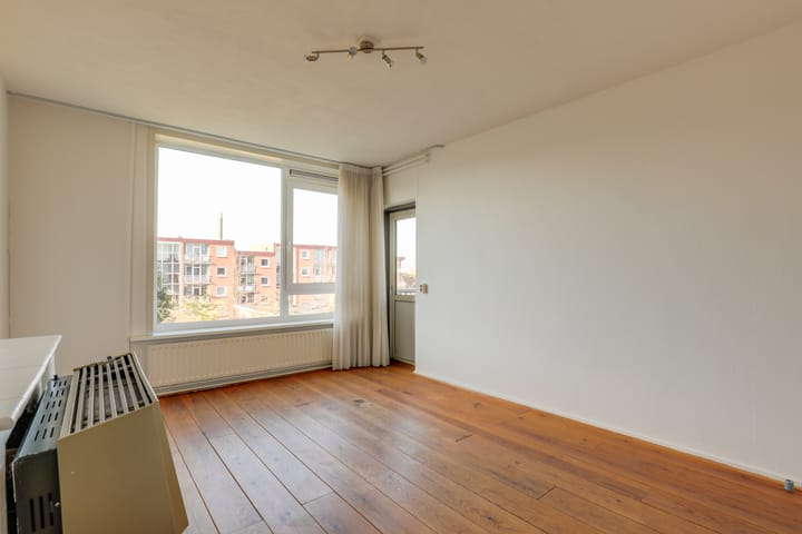 Foto 4 van Marie Curielaan 32