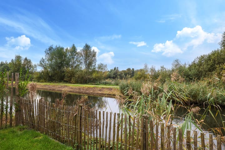 Foto 2 van De Whemedreef 60