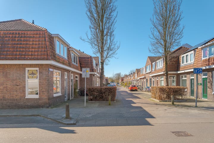 Foto 6 van Dahliastraat 1