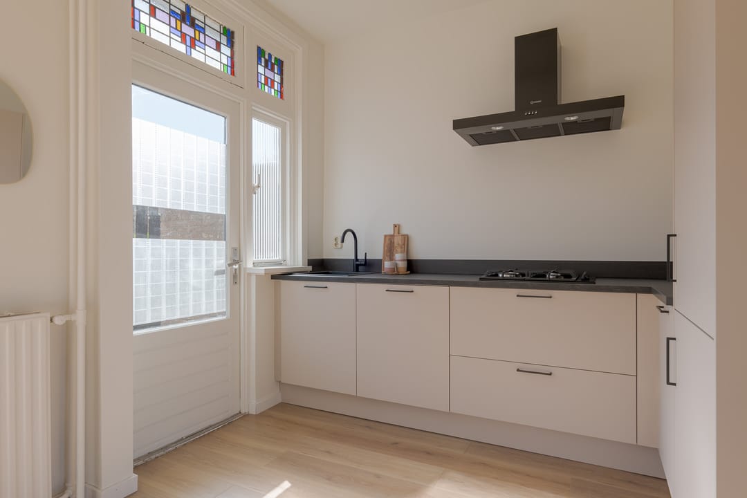 Foto 22 van Dahliastraat 1