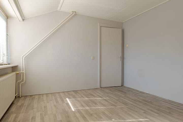 Foto 33 van Dahliastraat 1