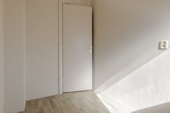 Foto 35 van Dahliastraat 1