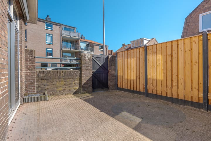 Foto 39 van Dahliastraat 1