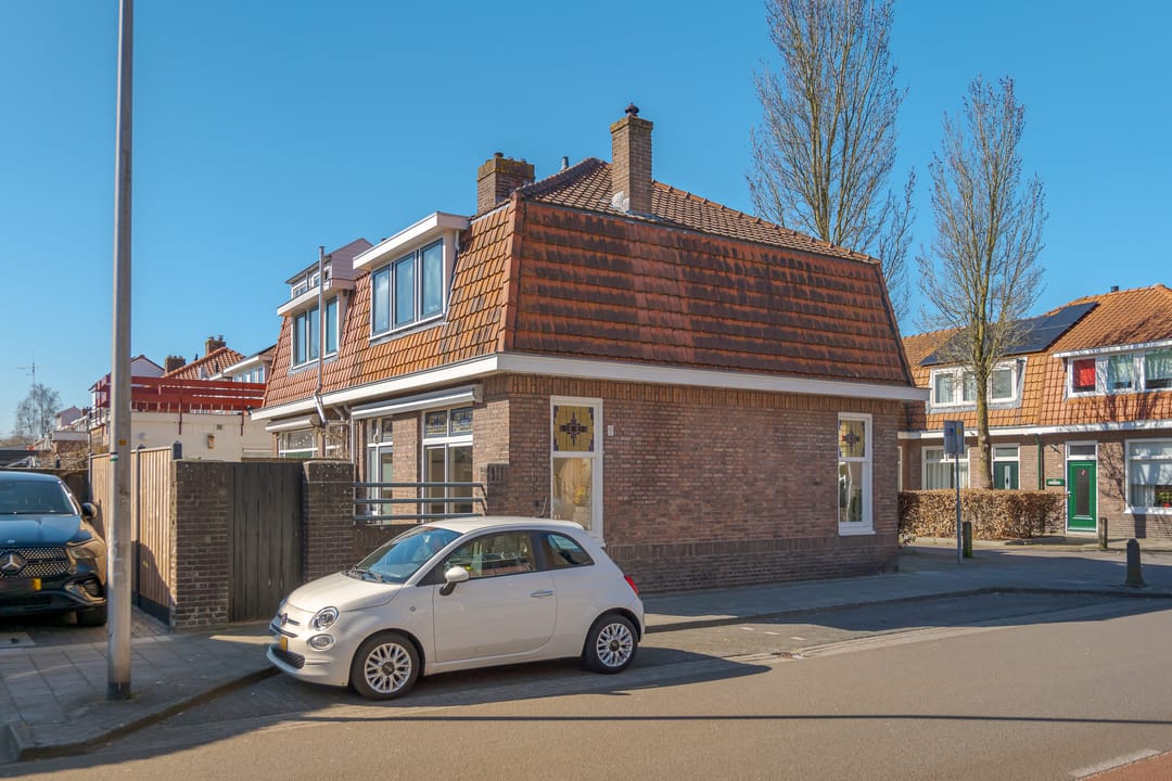 Foto 41 van Dahliastraat 1