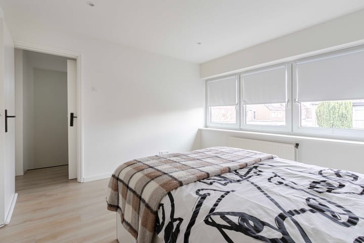 Foto 25 van van Goghstraat 7