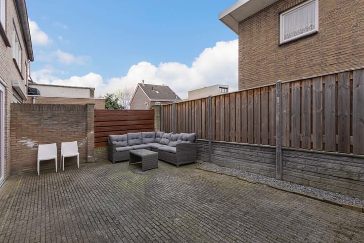 Foto 34 van van Goghstraat 7