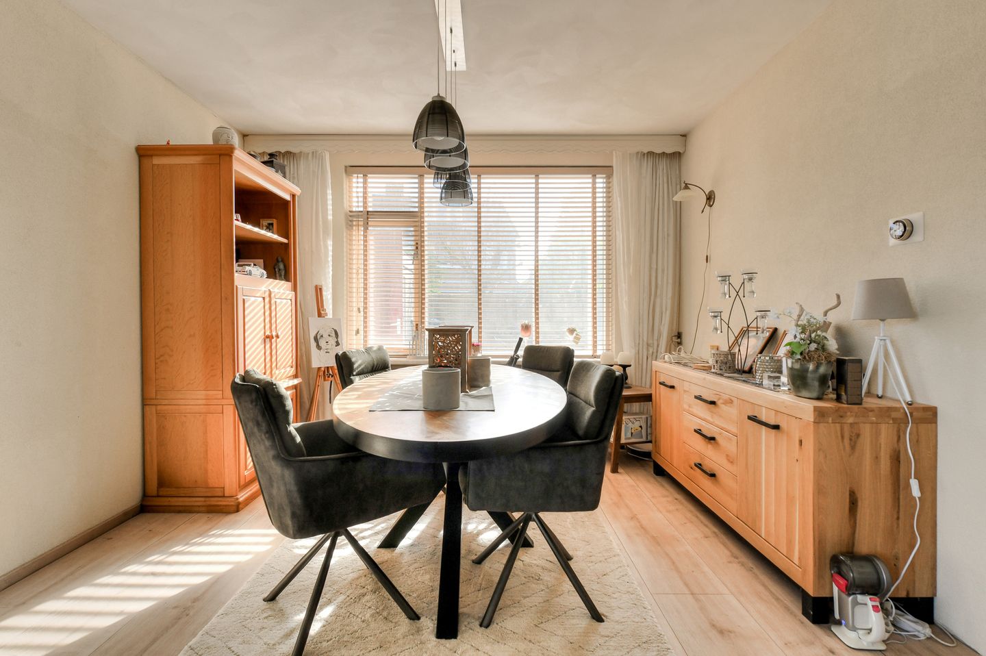 Foto 10 van Abdis van Thornstraat 67